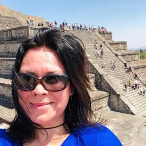 Meet your Posher, Sandra